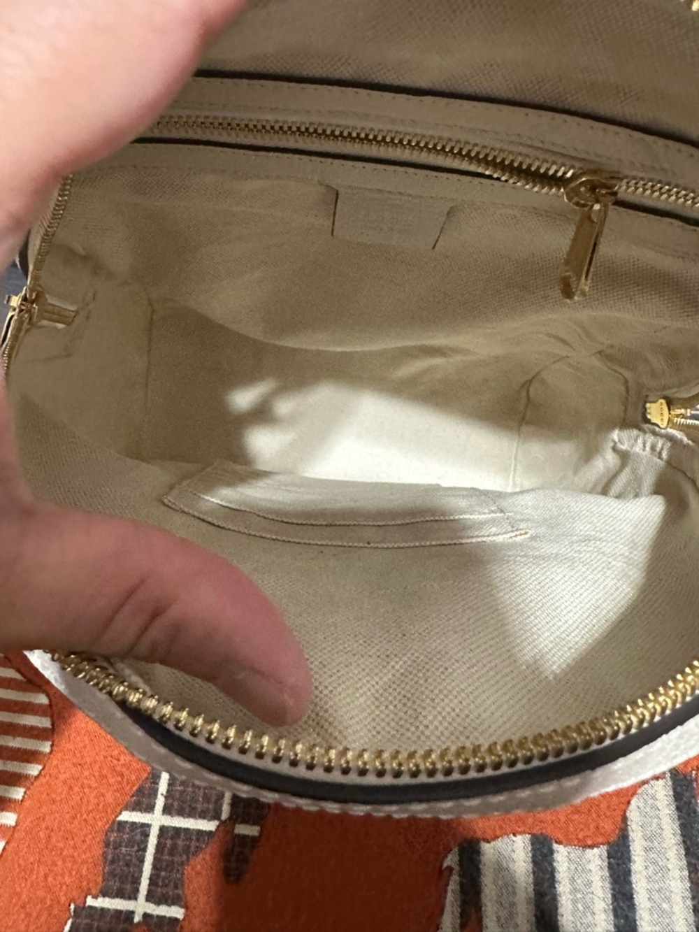 GUCCI ❤️🌟FLORAL GG SUPREME OPHIDIA BACKPACK⭐️ - Picture 9 of 13
